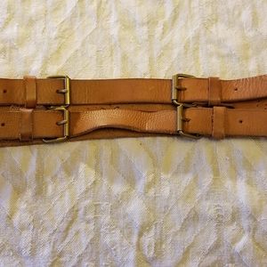 FLORAL TAN TOOLED LEATHER BUCKLED WIDE CINCH BELT